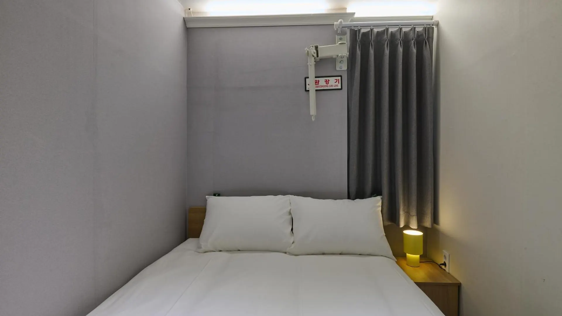 Half Rest Hostel Jongno Insa سيول 0*,  كوريا الجنوبية