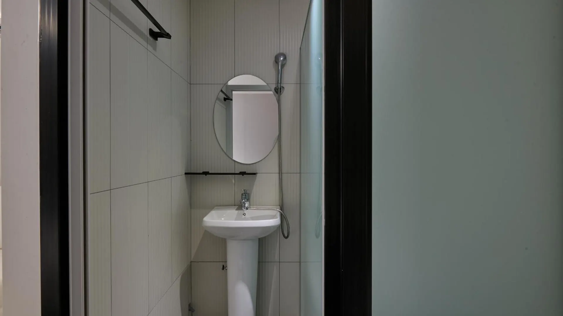 Half Rest Hostel Jongno Insa سيول