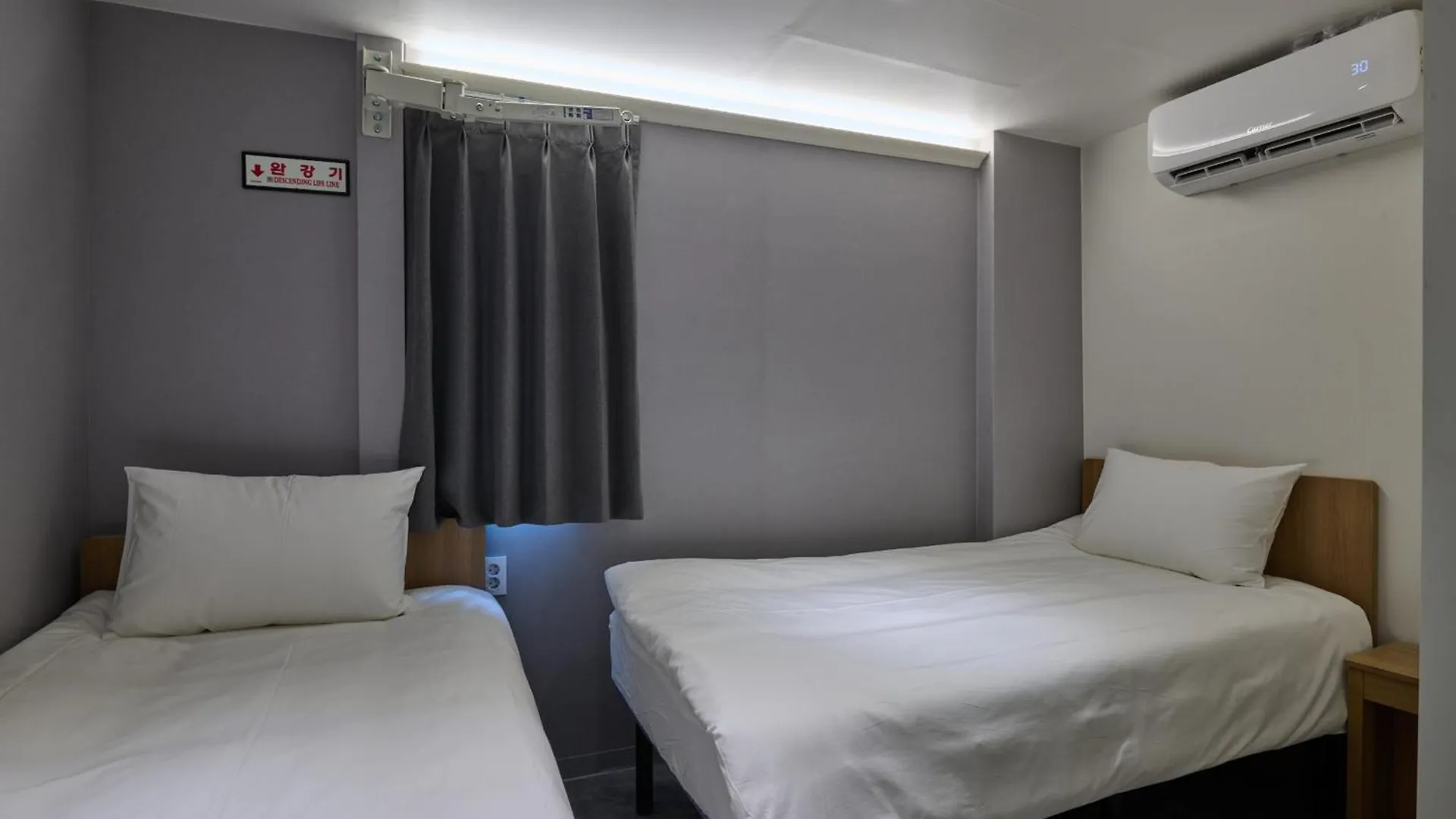 Half Rest Hostel Jongno Insa سيول كوريا الجنوبية