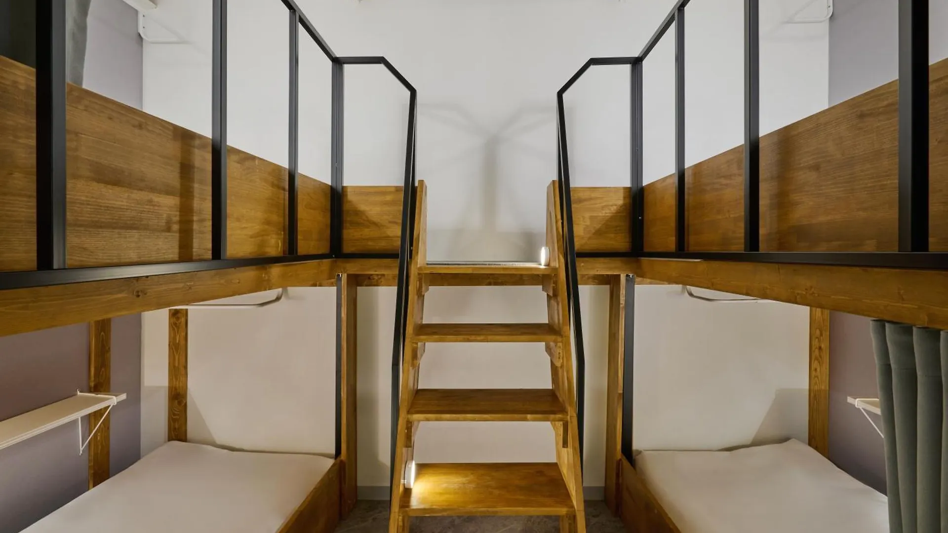 Half Rest Hostel Jongno Insa سيول 0*,