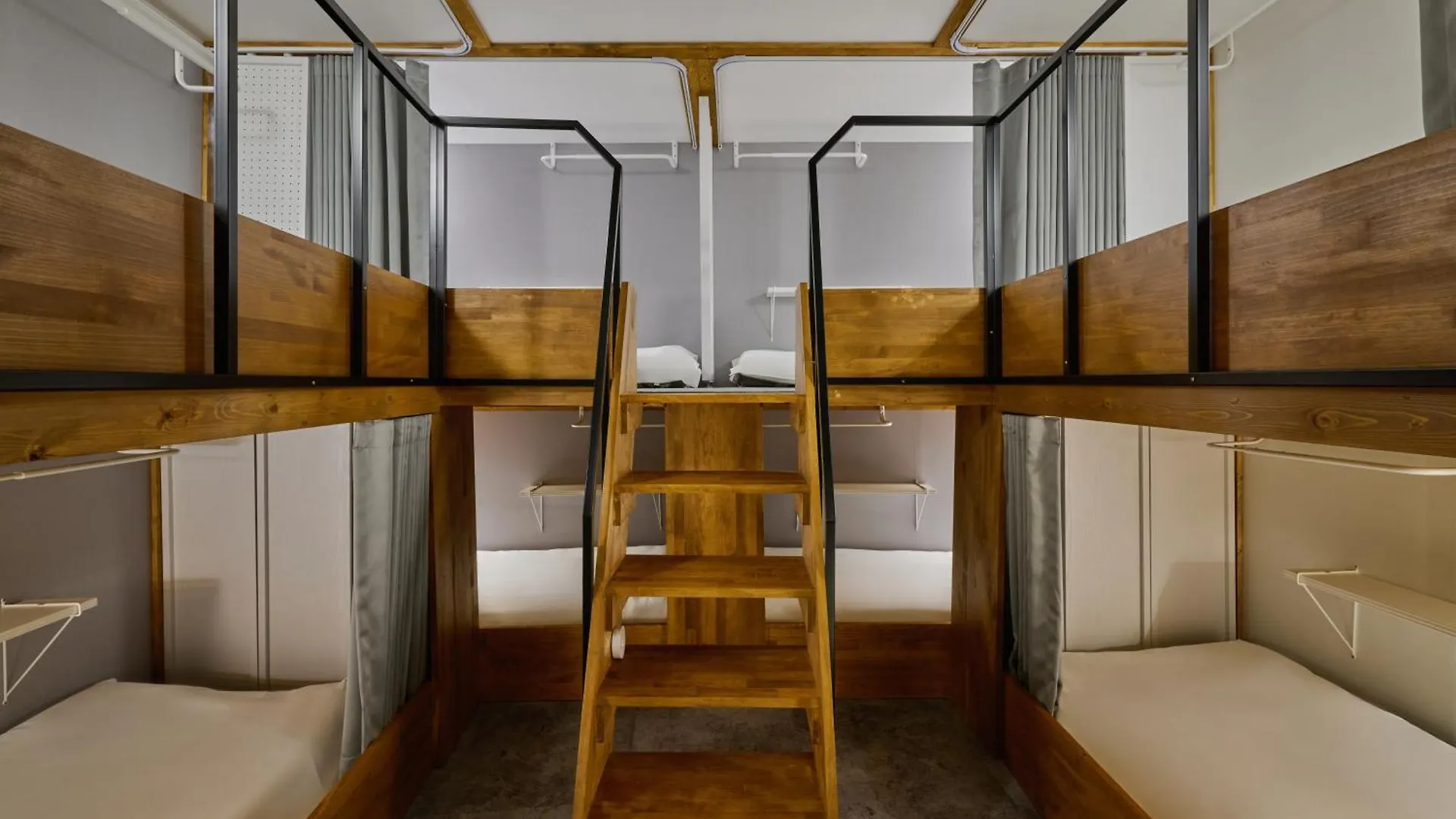 Half Rest Hostel Jongno Insa سيول