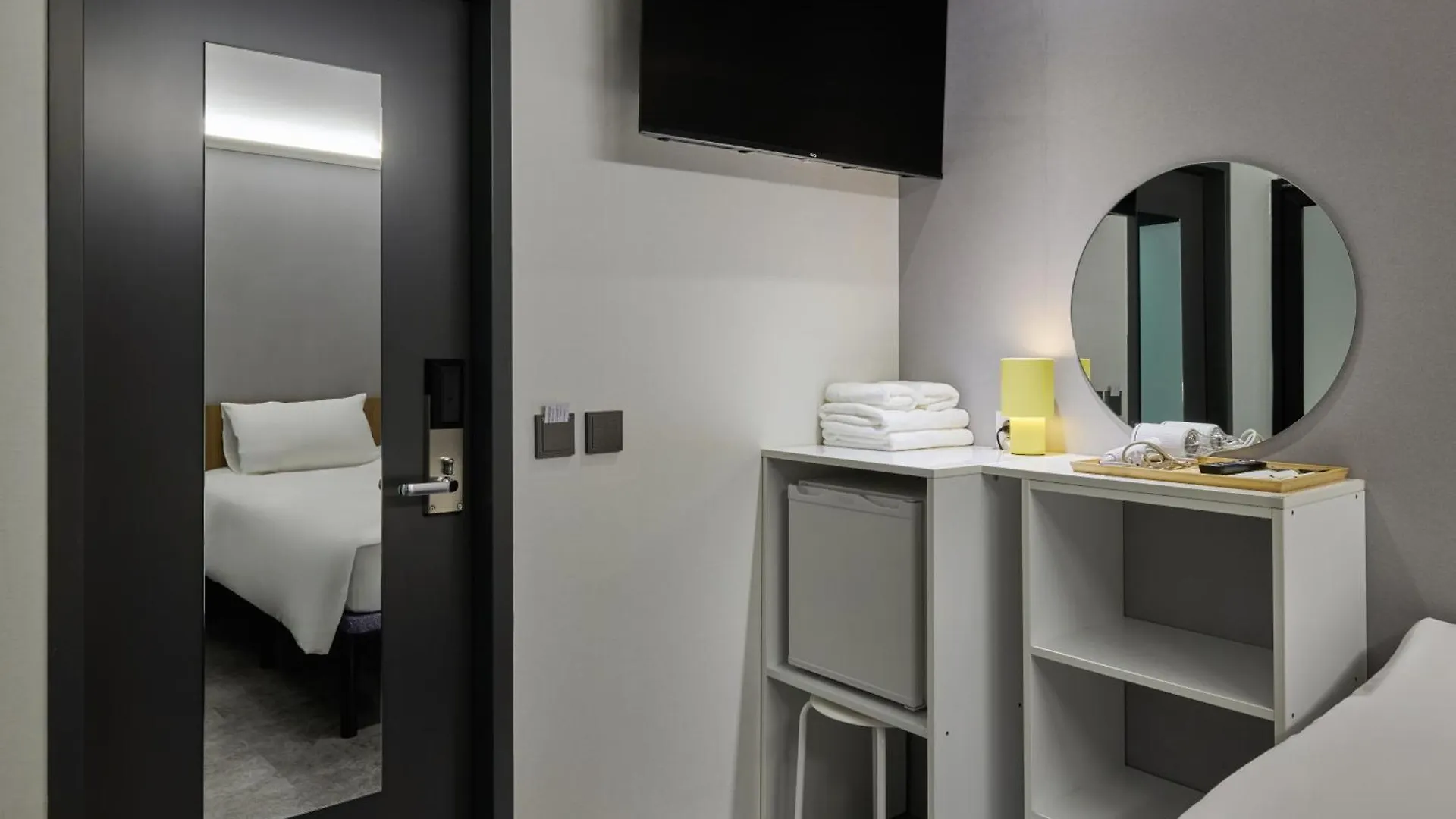 Half Rest Hostel Jongno Insa سيول
