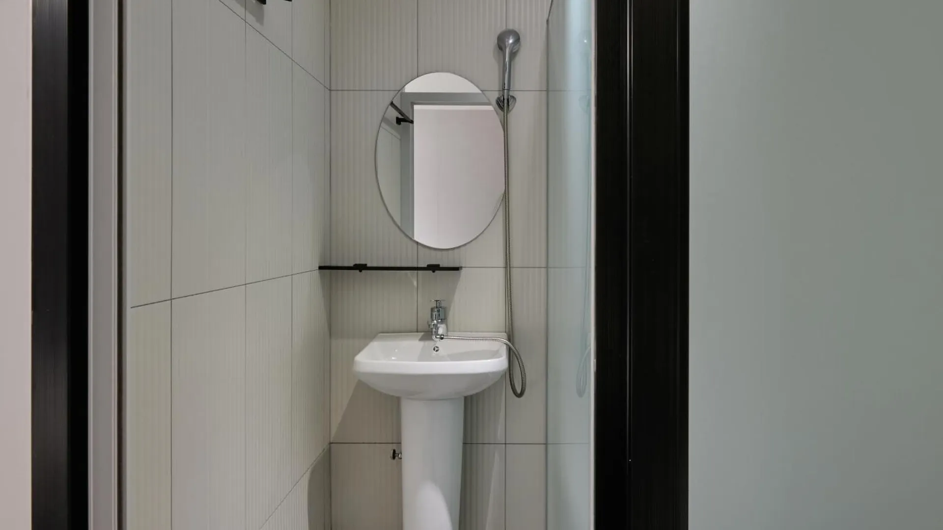 Half Rest Hostel Jongno Insa سيول 0*,