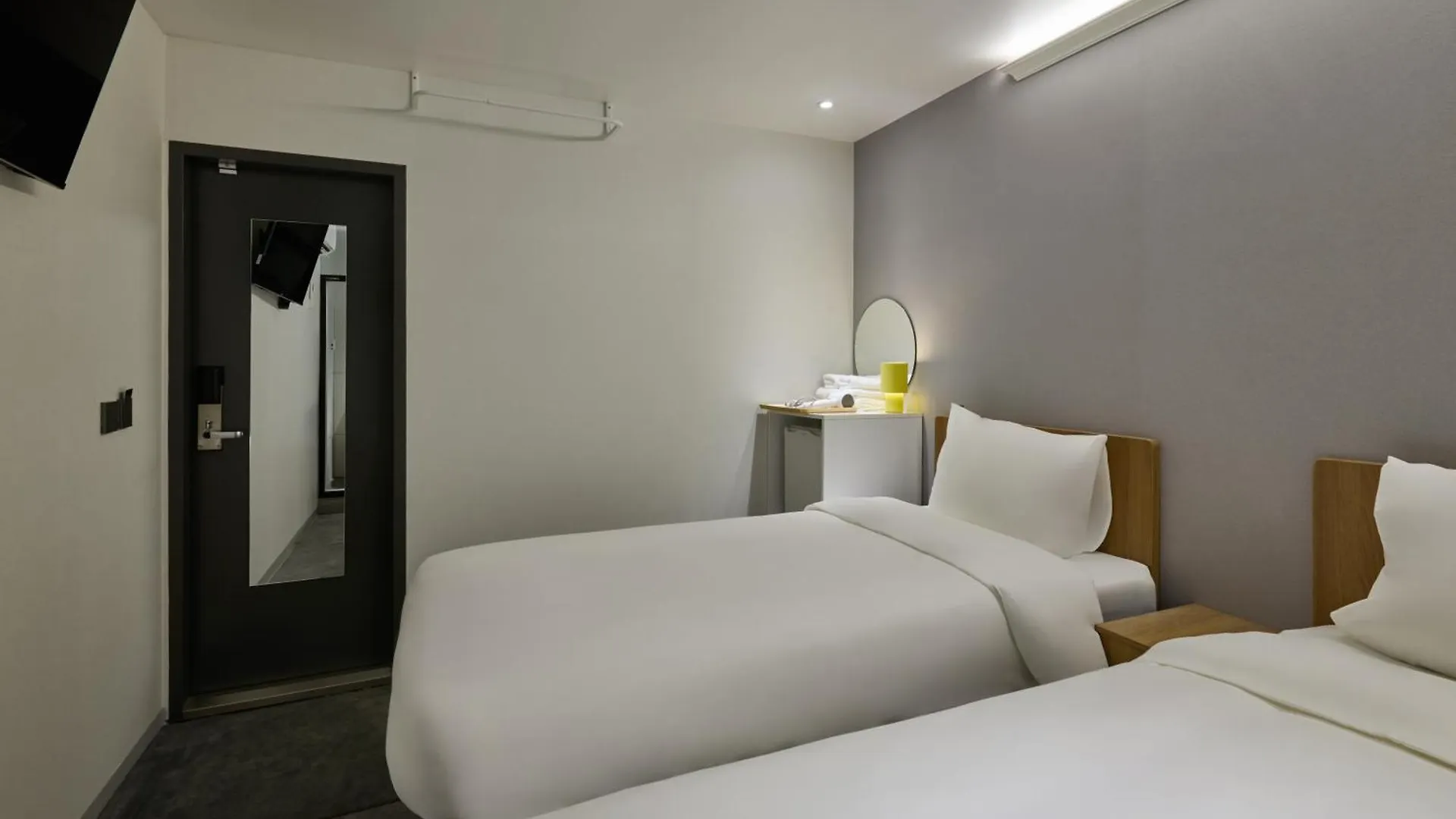 Half Rest Hostel Jongno Insa سيول كوريا الجنوبية