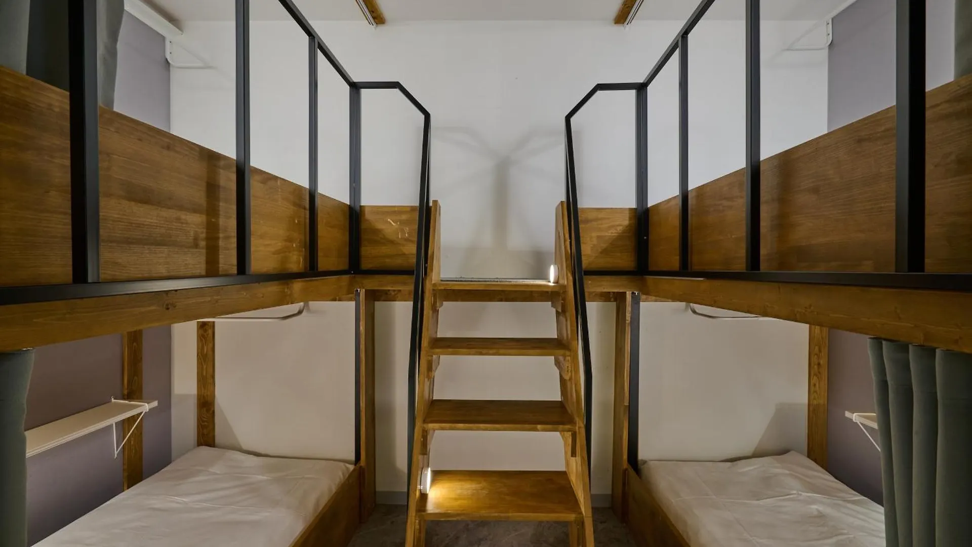 Half Rest Hostel Jongno Insa 首爾 0*,